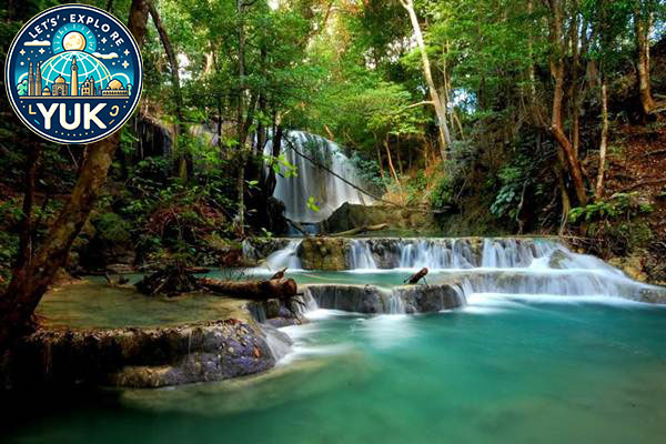 Pulau Moyo: Destinasi Eksotis yang Menakjubkan di Indonesia