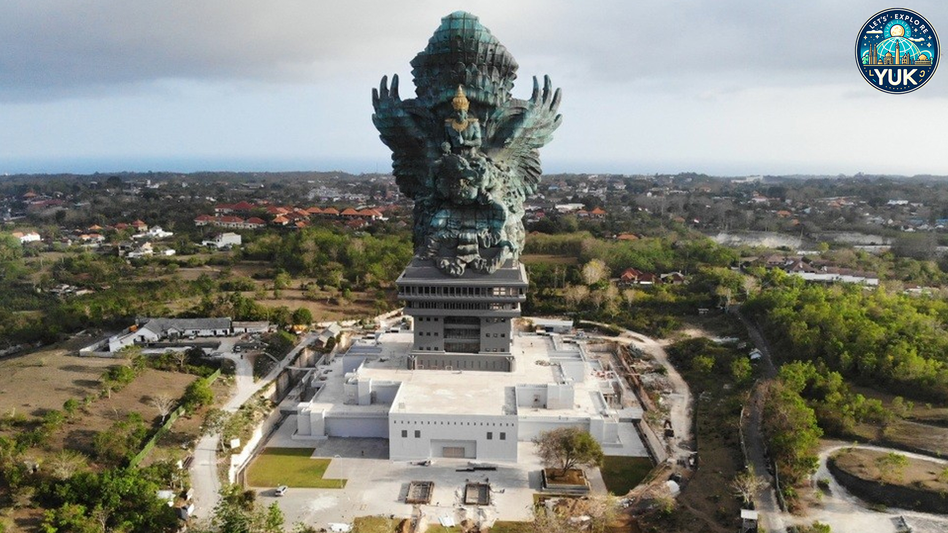 Menelusuri Keindahan Garuda Wisnu Kencana: Simbol Budaya