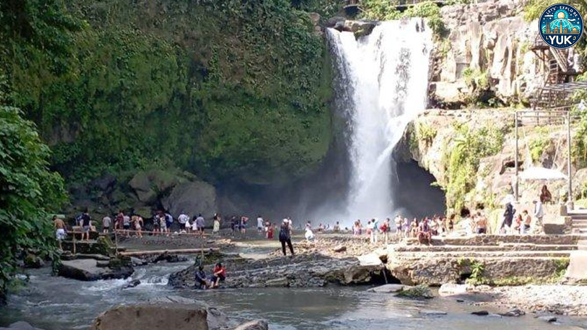 Eksplorasi Keindahan Air Terjun Tegenungan, Permata Alam Bali