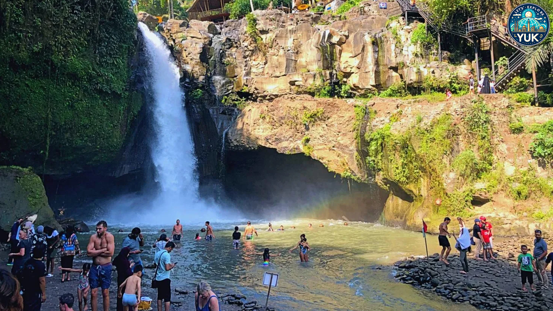 Eksplorasi Keindahan Air Terjun Tegenungan, Permata Alam Bali
