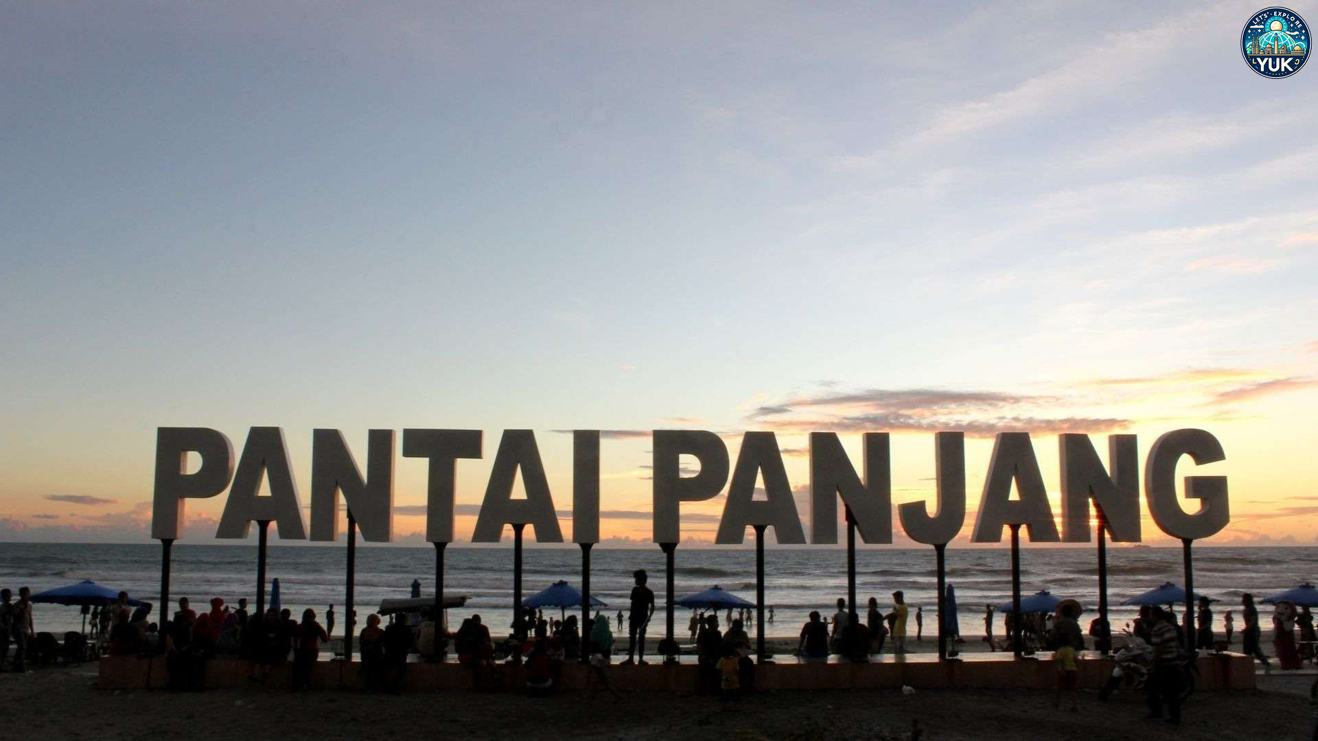 Berlibur di Pantai Panjang: Pesona Alam yang Memanjakan Mata