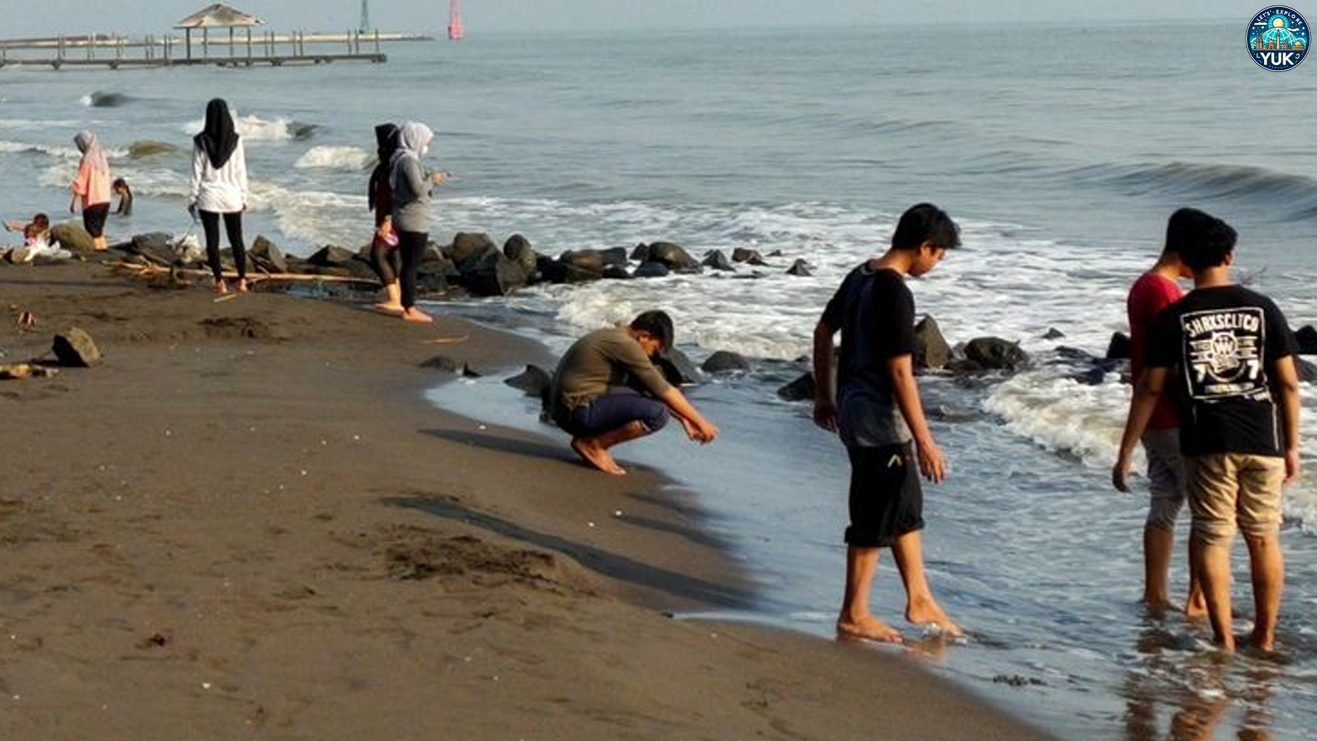 Pantai Alam Indah Tersembunyi di Indonesia yang Wajib Dikunjungi