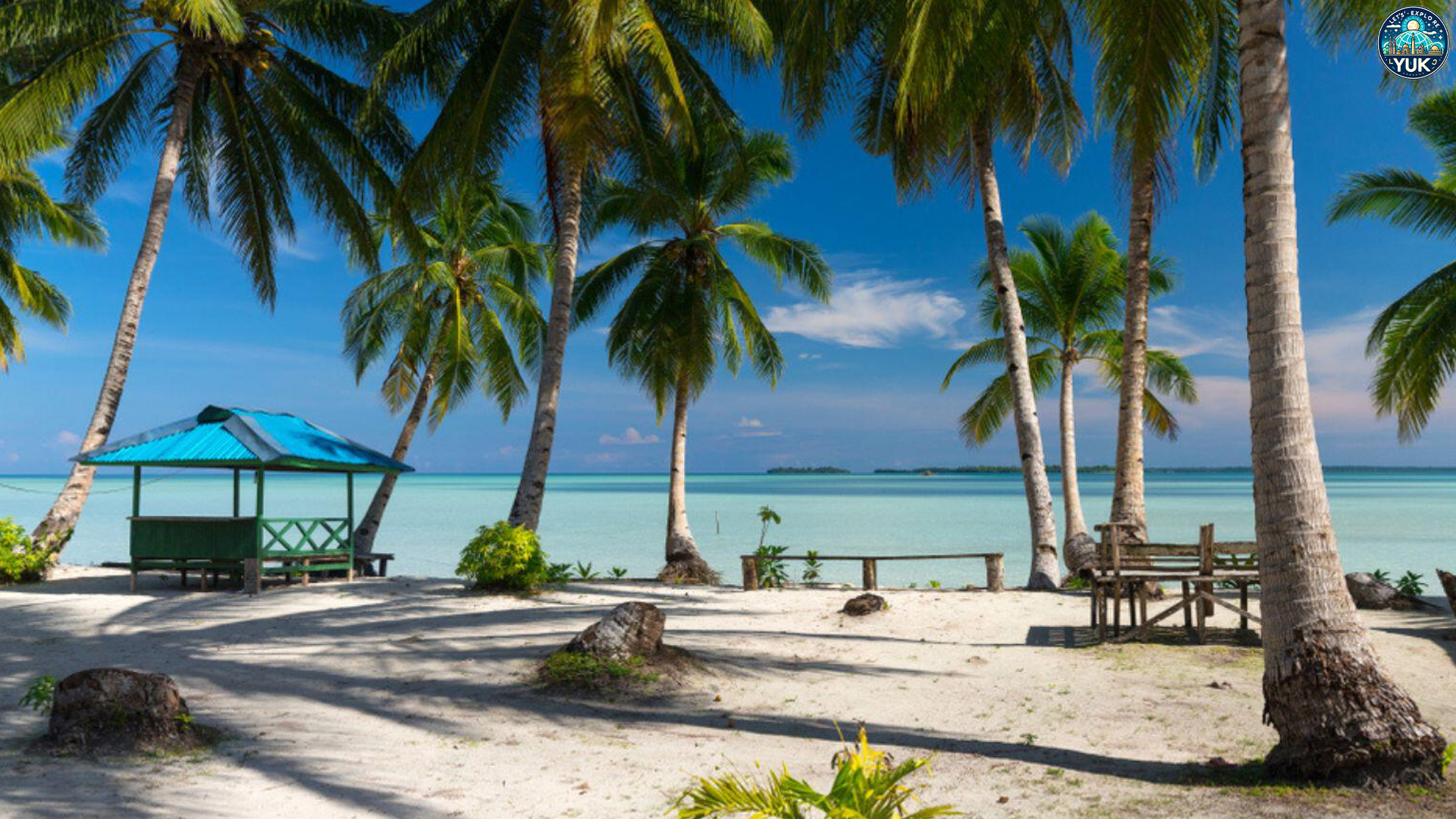 Menjejak Surga Tersembunyi di Maluku: Pesona Pantai Ngurtavur