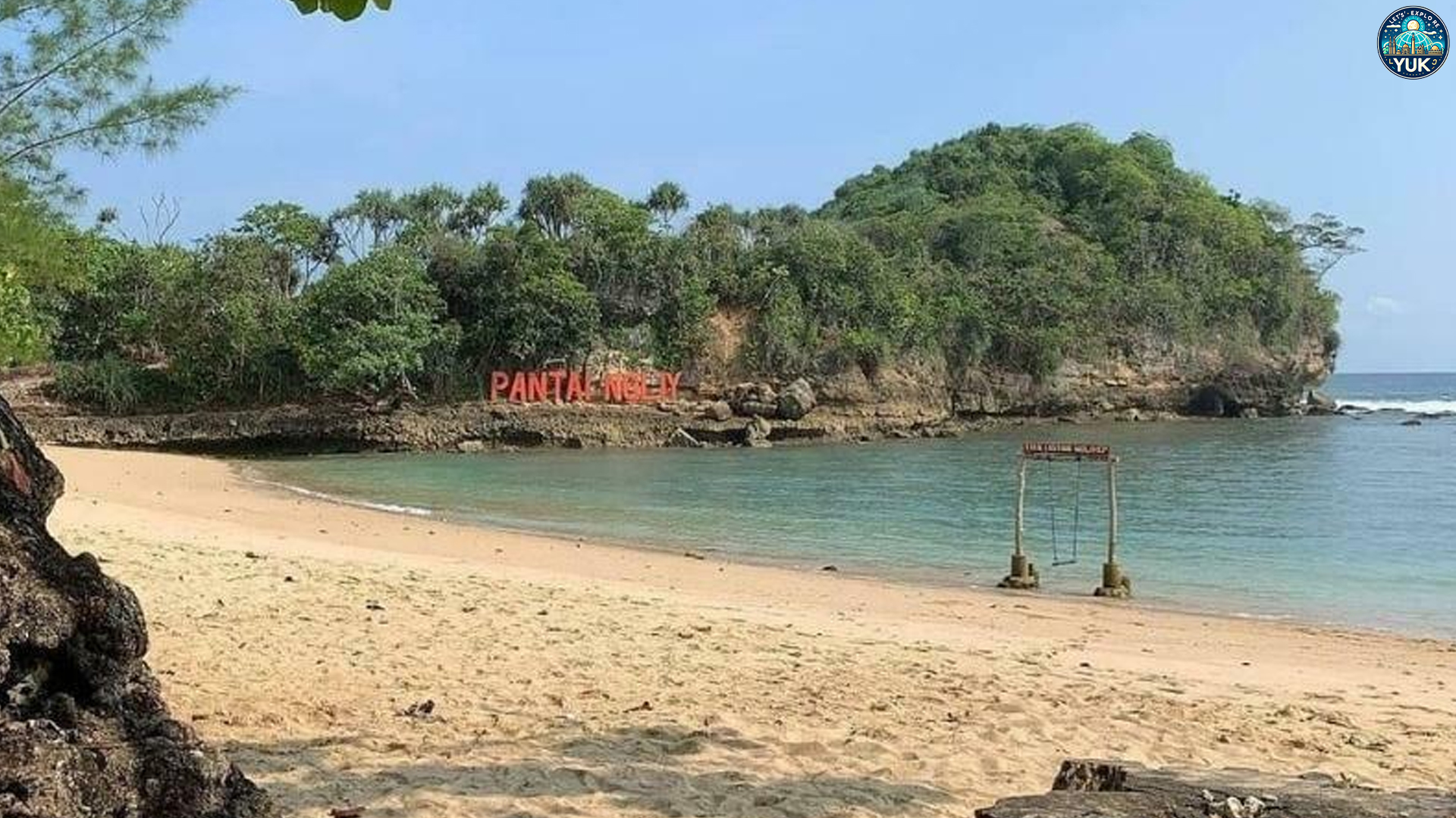 Pantai Ngliyep: Destinasi Wisata Alam yang Menawan di Malang