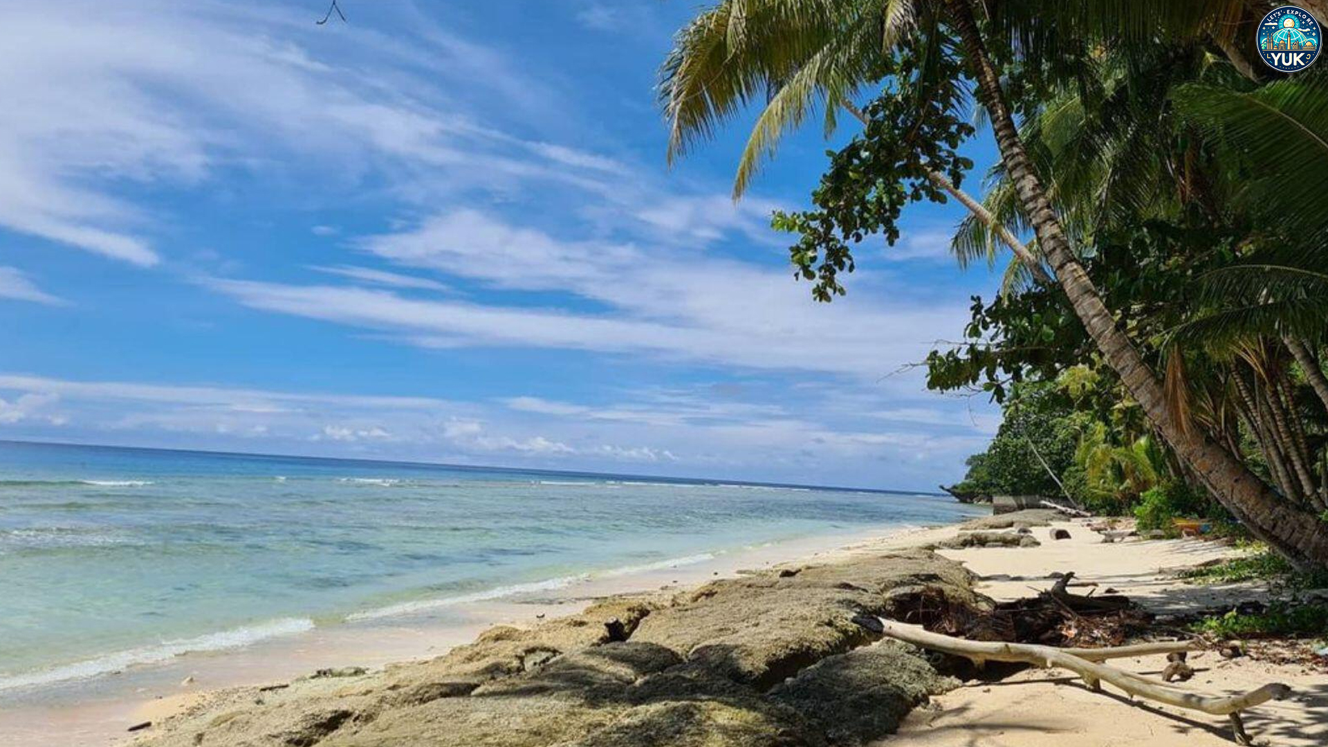 Pantai Lawena: Alternatif Wisata Alam yang Tenang dan Asri
