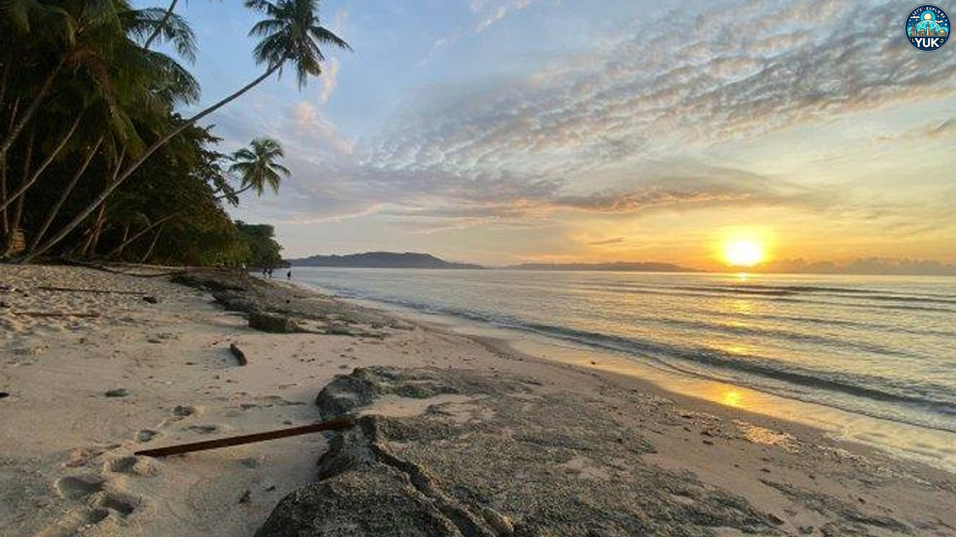 Pantai Lawena: Alternatif Wisata Alam yang Tenang dan Asri