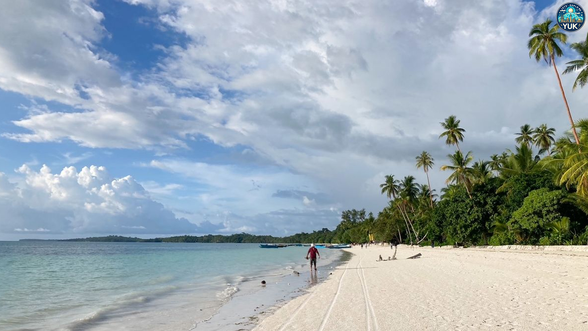 Pesona Keindahan Pantai Ngurbloat: Surga Tersembunyi di Maluku