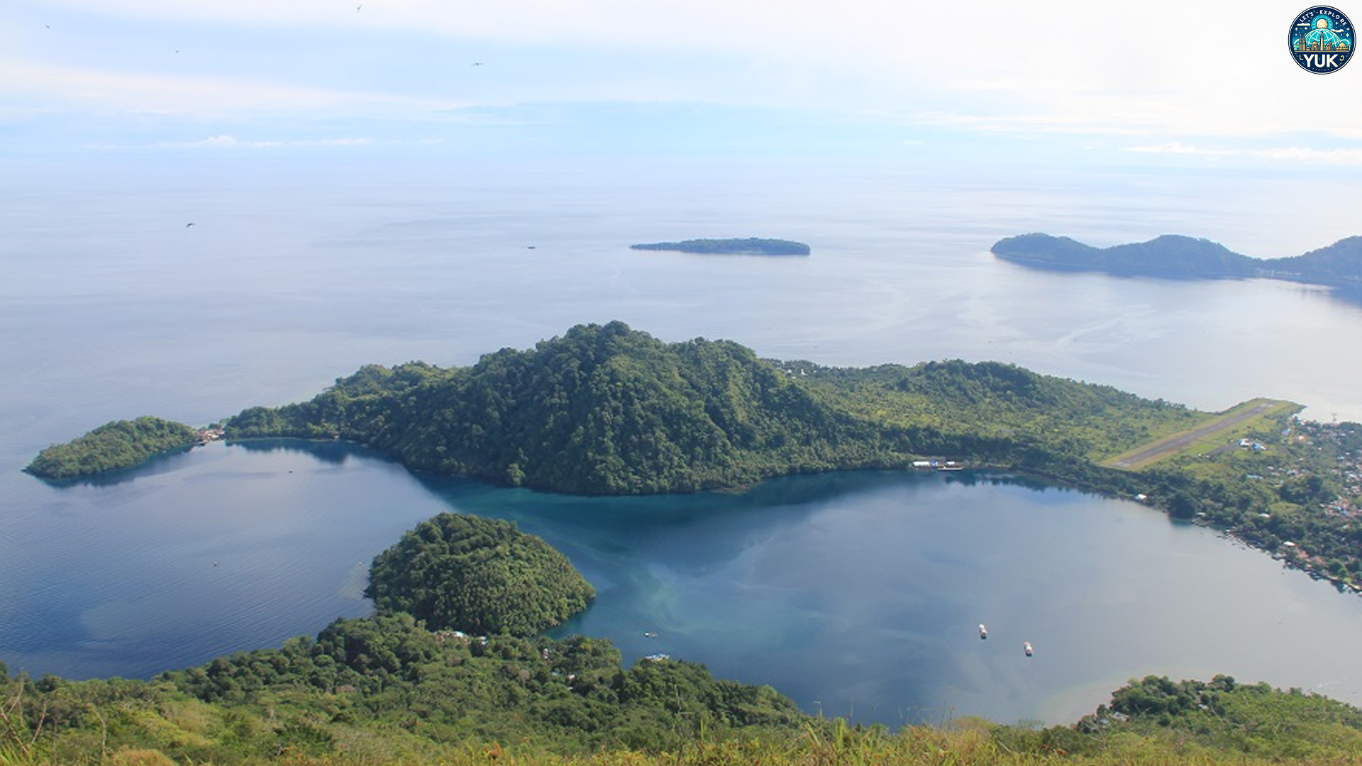 Gunung Api Banda dalam Mitologi dan Budaya Lokal Maluku