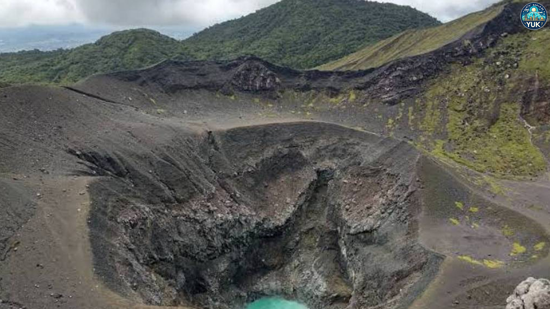 Serunya Mendaki Gunung Kaba, Ikon Wisata Alam Bengkulu