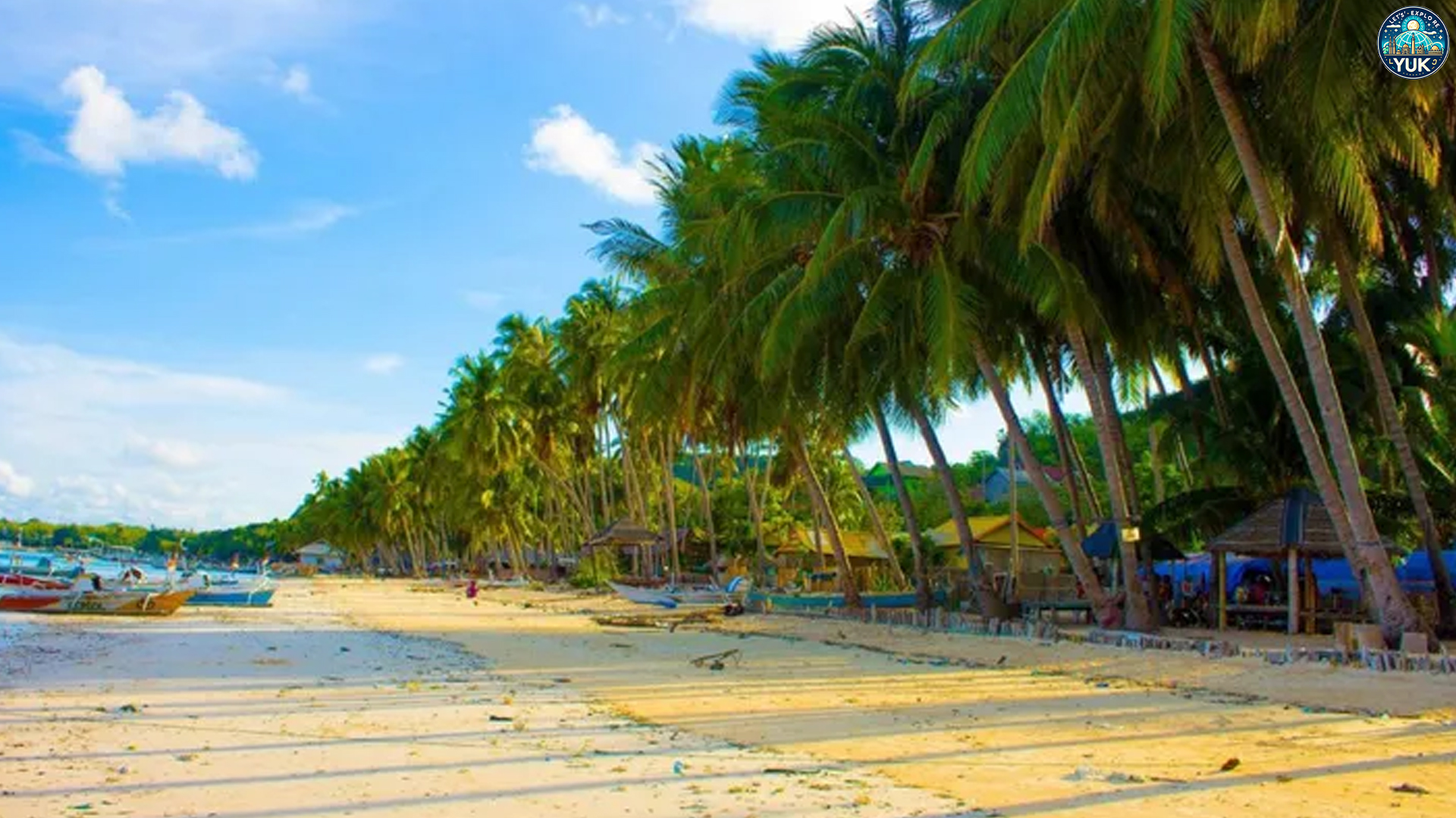 Menikmati Keindahan Alam di Pantai Panrangluhu yang Bikin Betah