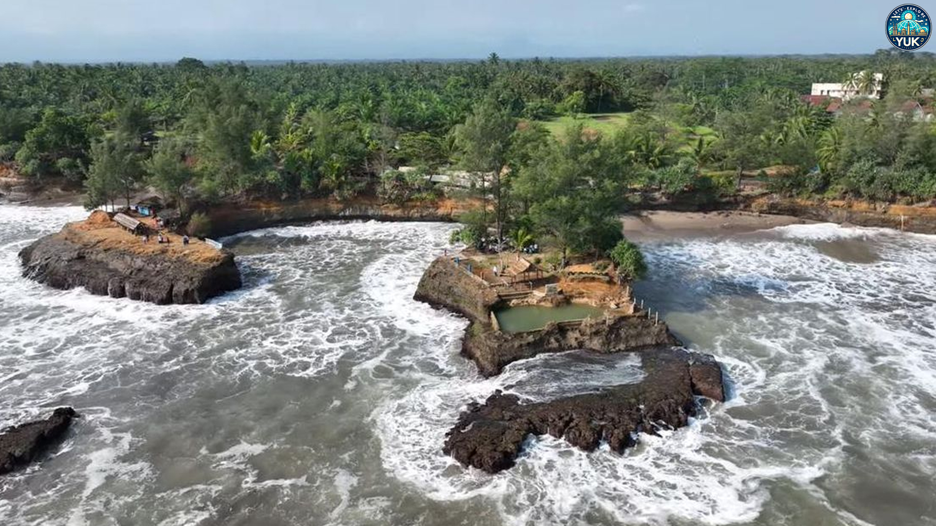 Pantai Sungai Suci, Tempat Melarikan Diri dari Hiruk Pikuk Kota