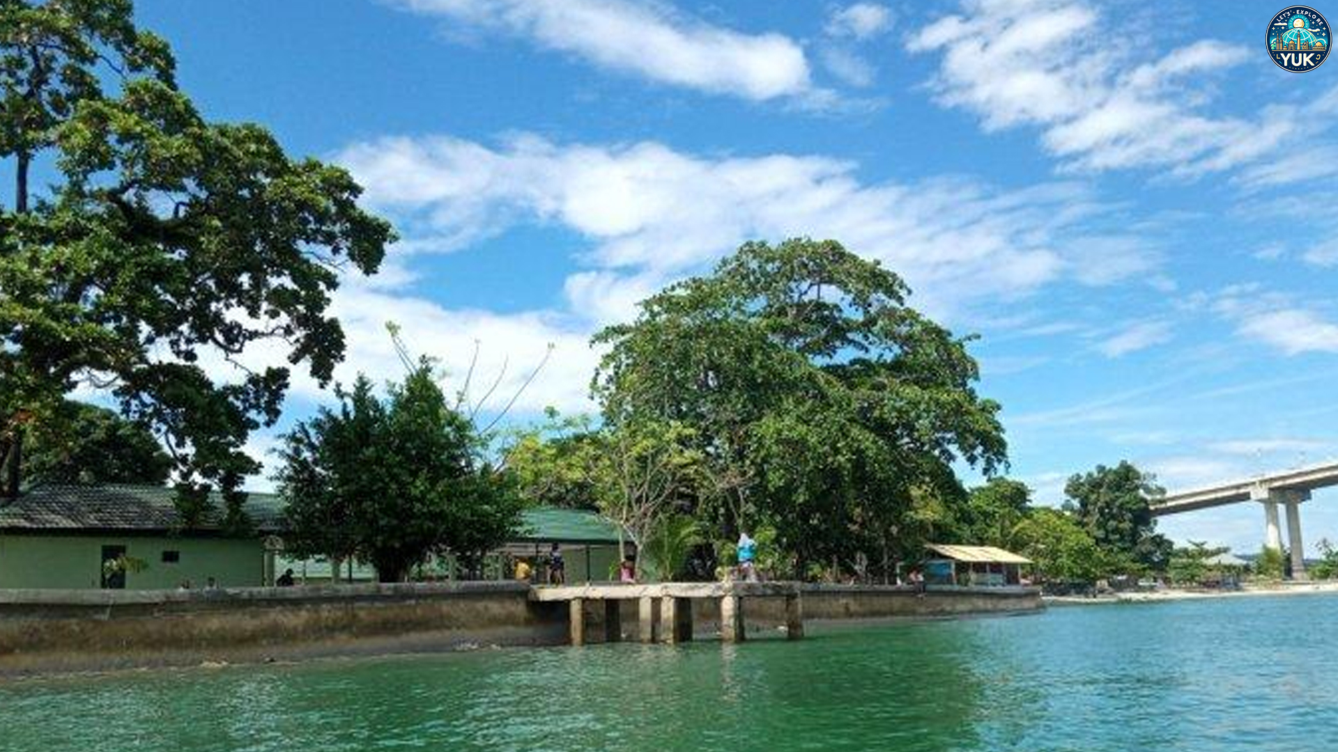 Teluk Ambon: Pesona Laut & Panorama Alam Menawan