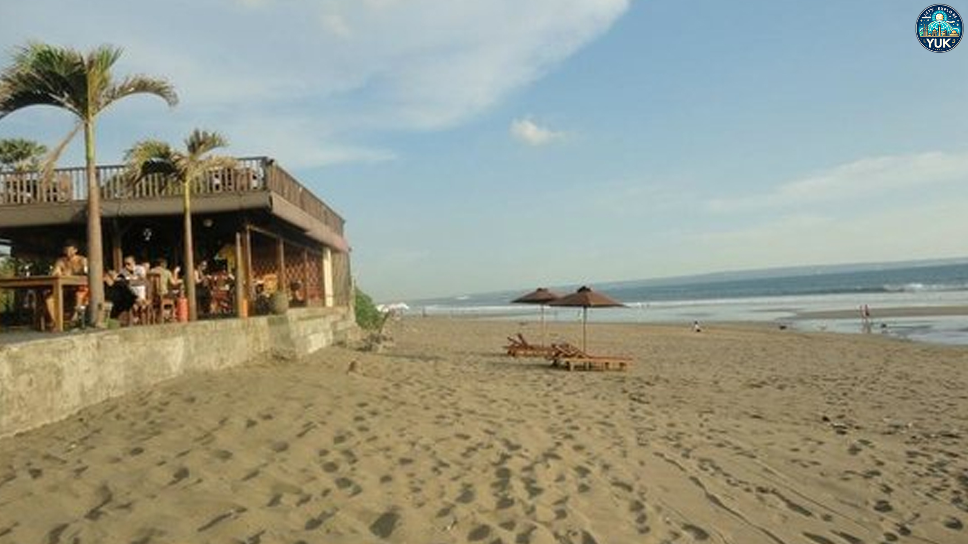 Nikmati Pantai Batu Belig dengan 4 Cara Penuh Kenangan