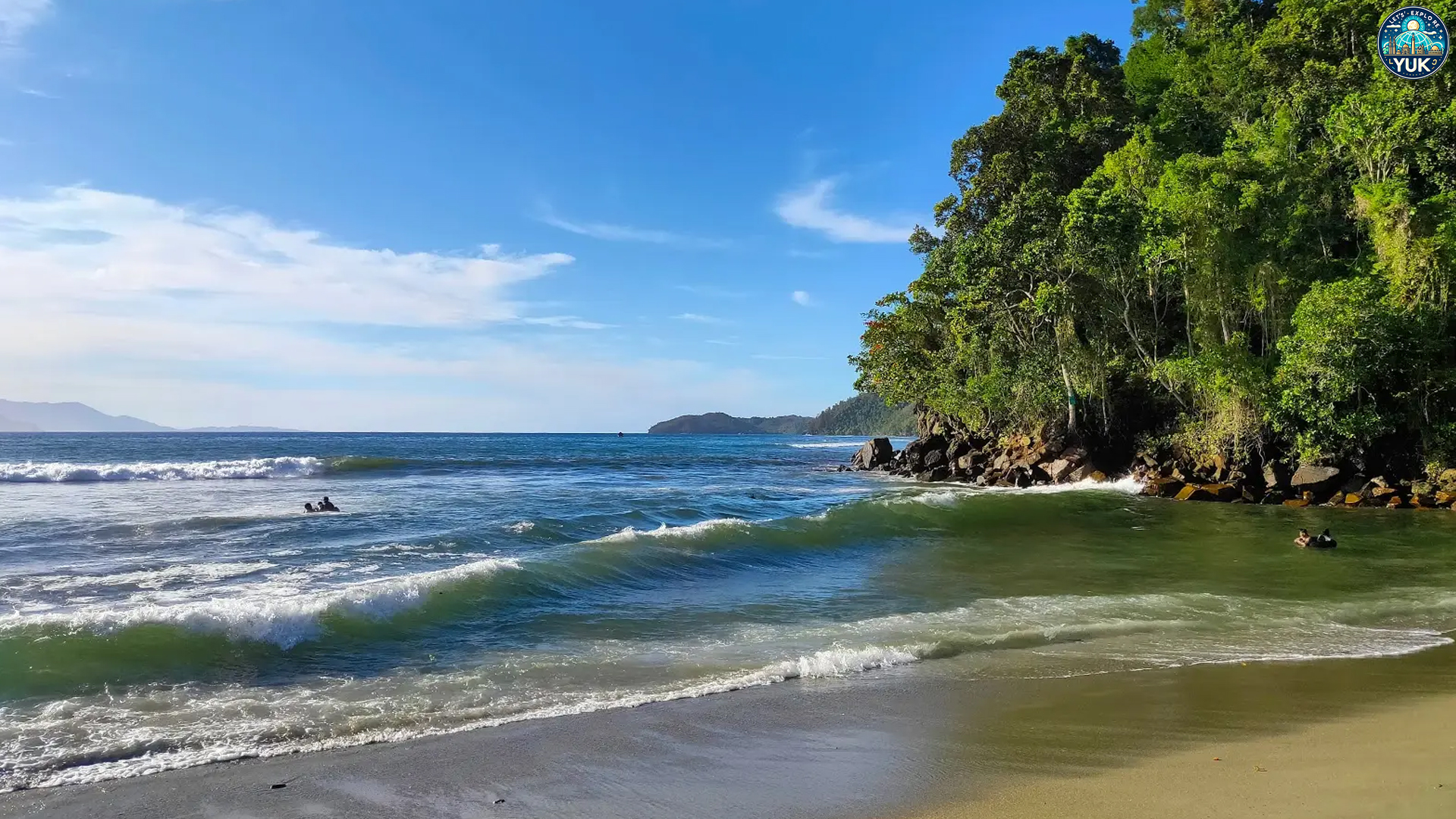 Wisata Pantai Amai dan Keistimewaan yang Membuatnya Unik