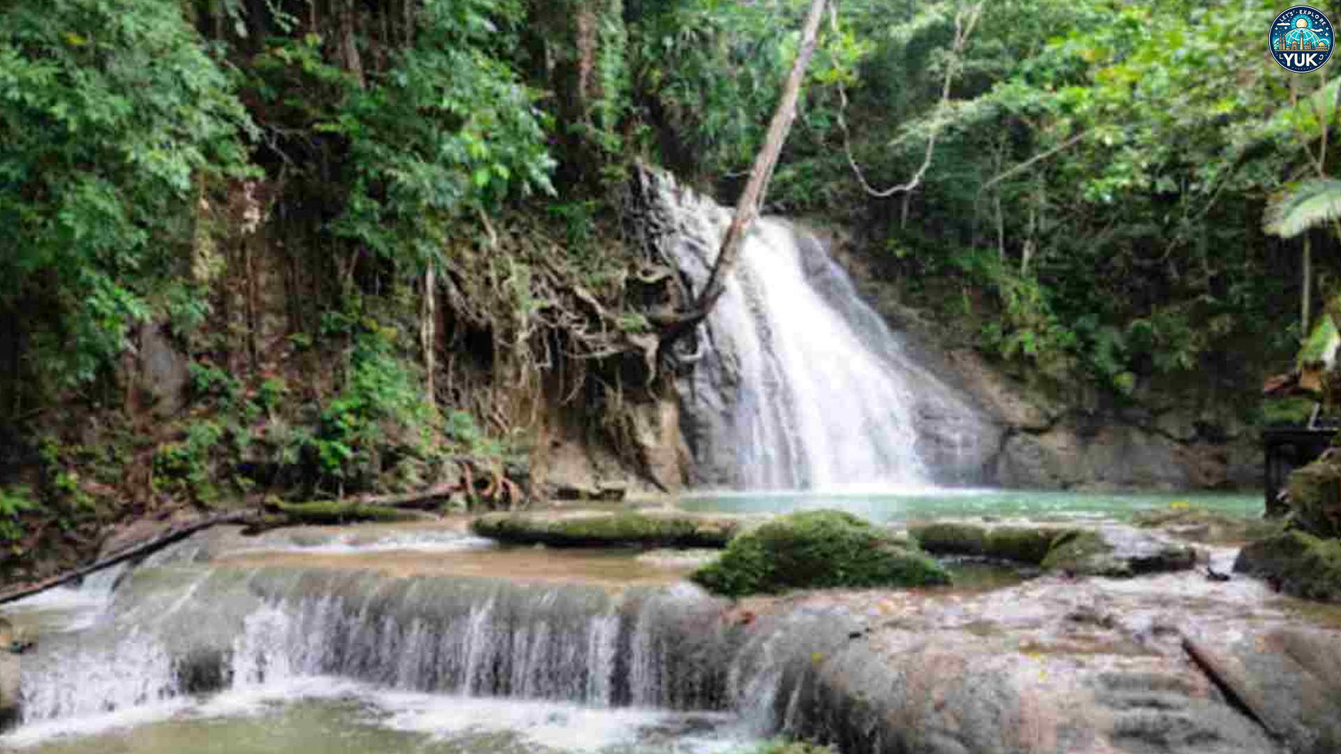 Ketenangan 5 Suasana di Air Terjun Wafsarak yang Menyegarkan