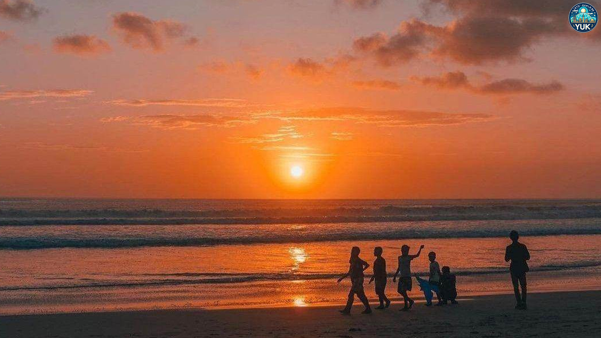 Menyusuri Pantai Berawa dengan 3 Aktivitas Air yang Menantang