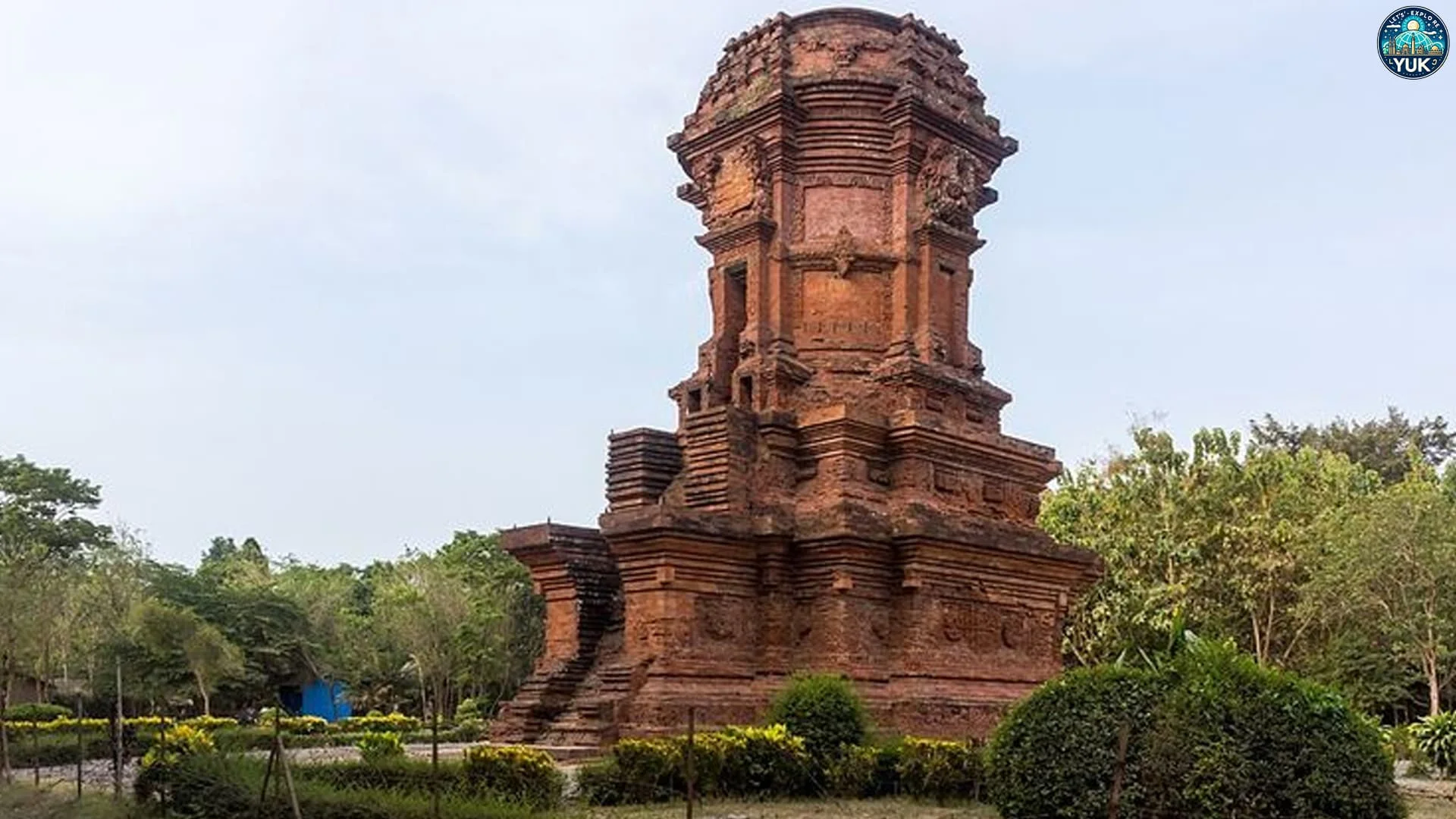 Mengungkap Candi Jabung yang Memikat Hati Wisatawan