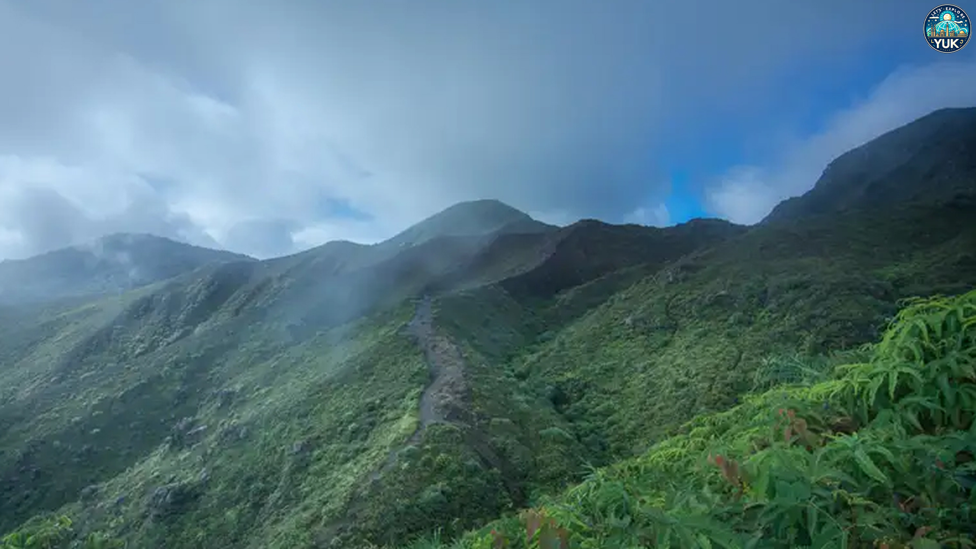 Keistimewaan Bukit Kaba yang Membuatnya Layak Dikunjungi