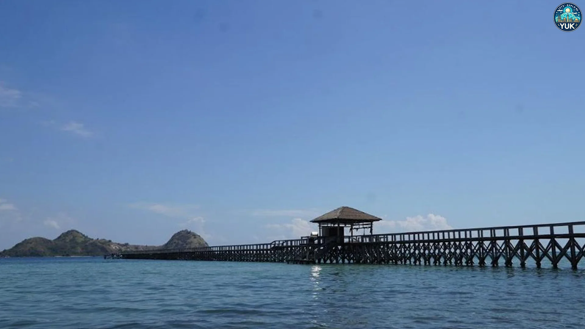 Keindahan Tersembunyi Pantai Wae Rana yang Wajib Dikunjungi