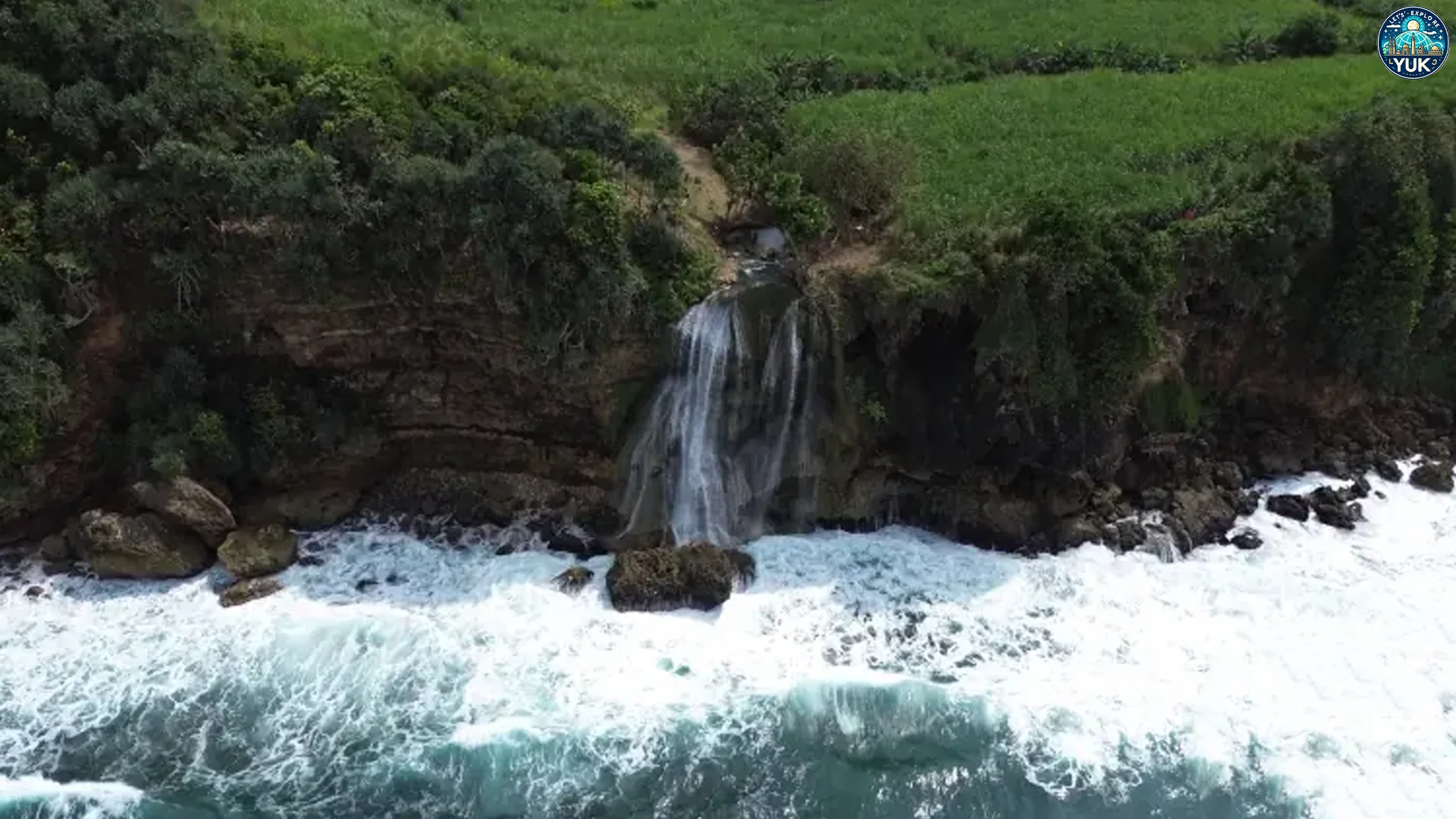 Menyusuri Spot Sunset Pantai Umbul Waru Blitar Paling Menawan