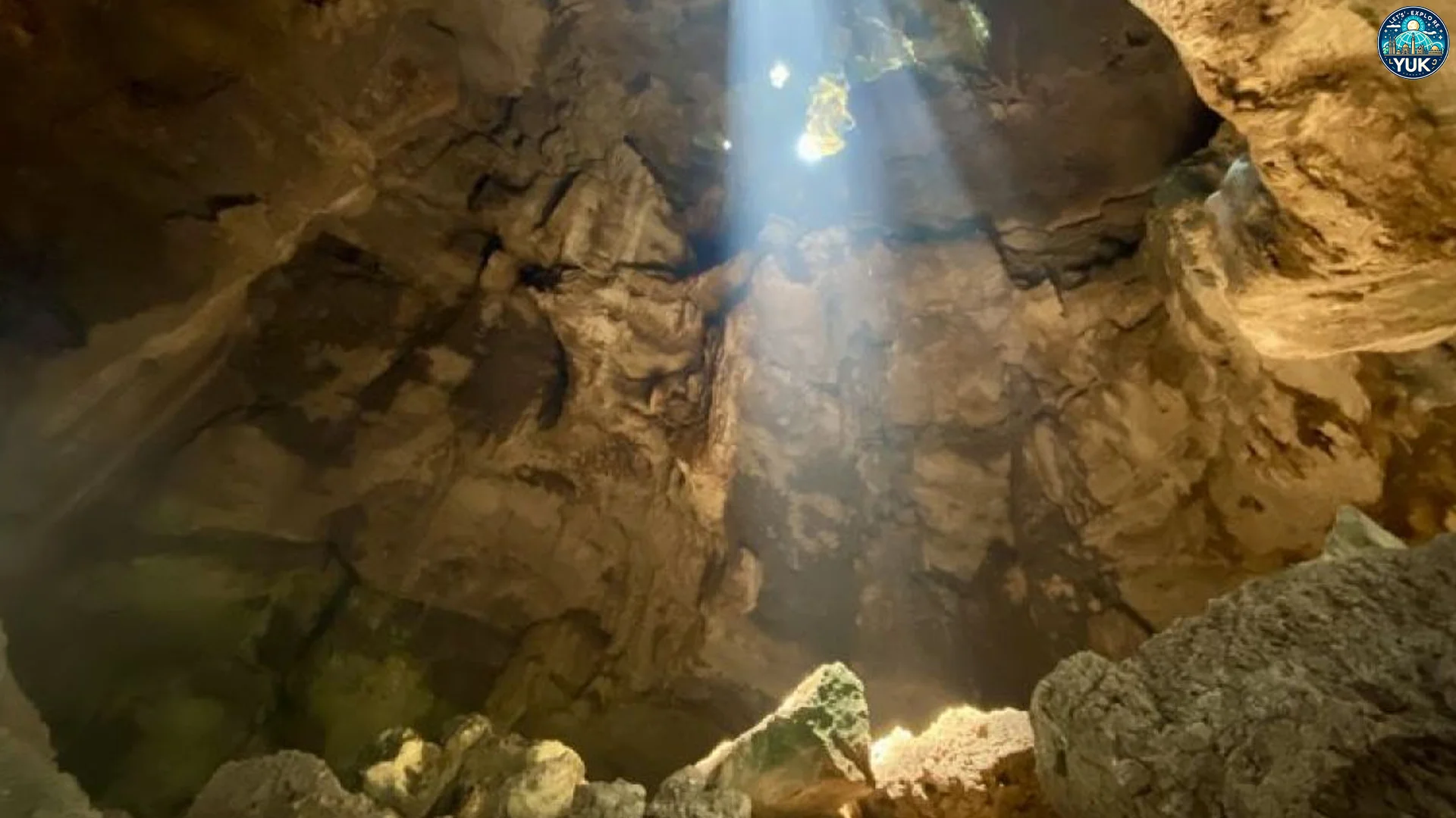 Goa Batu Hapu dan Fakta Alam yang Membuat Wisata Ini Abadi