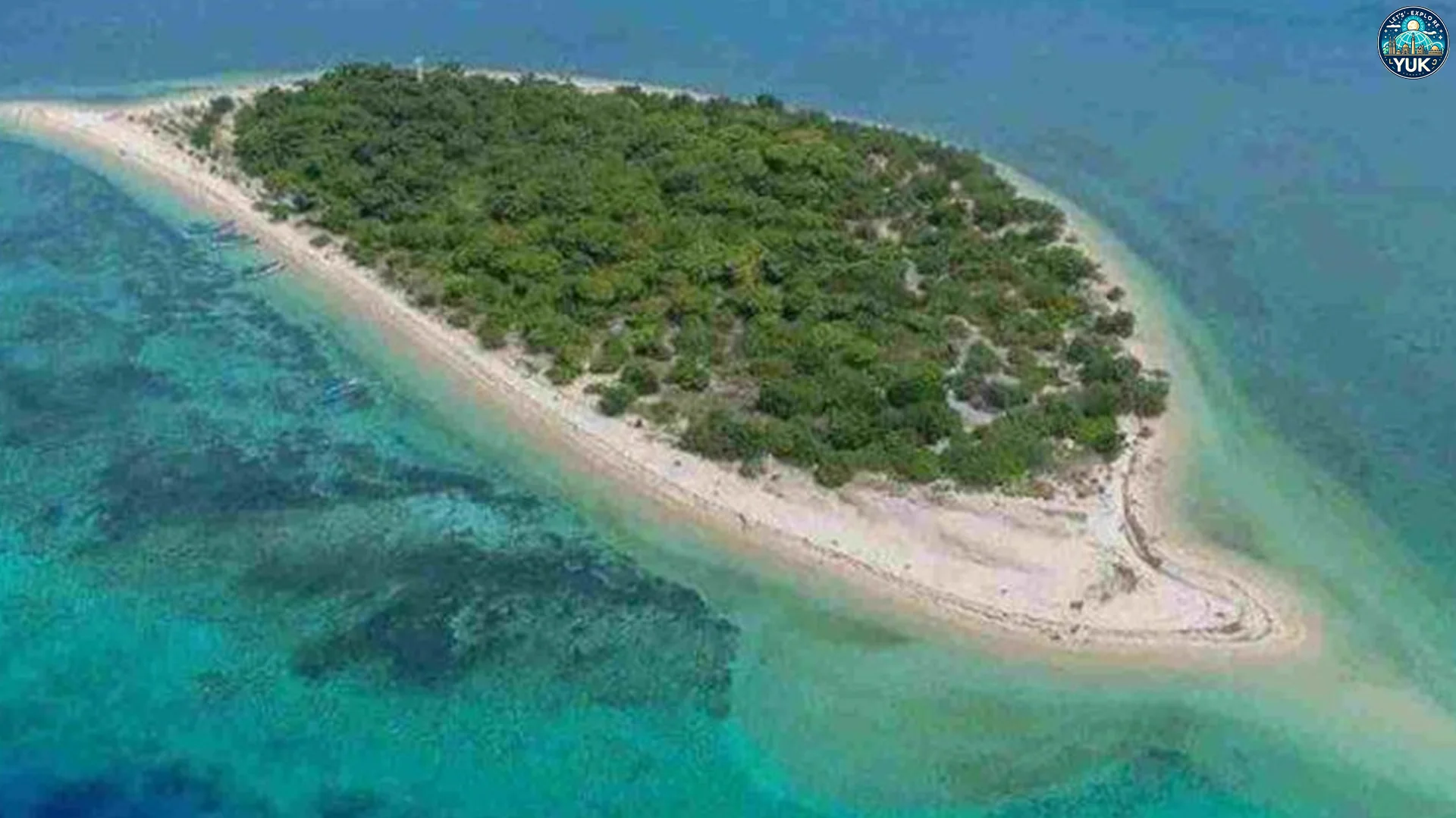 Pulau Tabuhan Menampilkan Panorama Alam Yang Luar Biasa