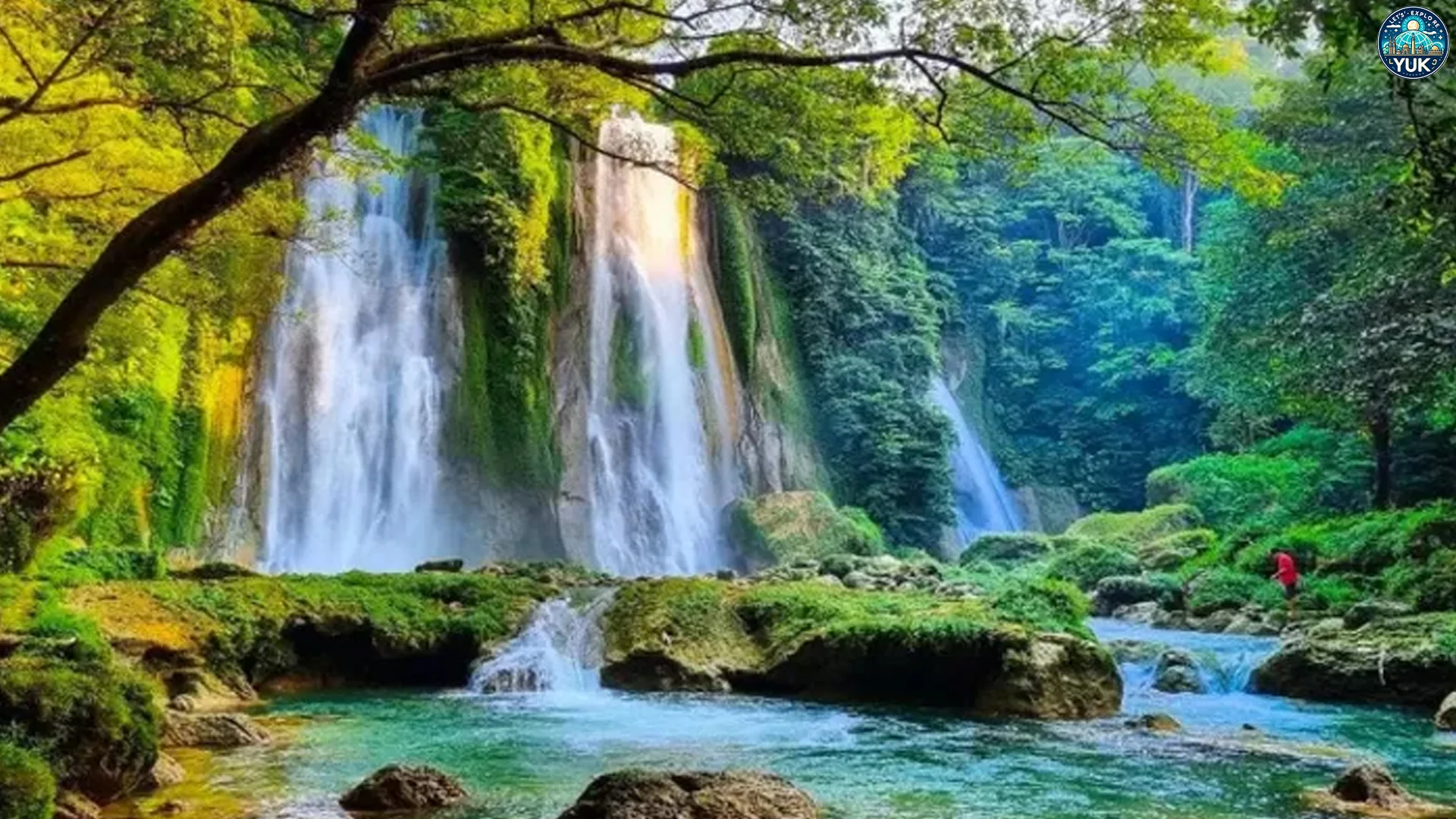 Alasan Curug Cikaso Jadi Destinasi Favorit Liburan Akhir Pekan