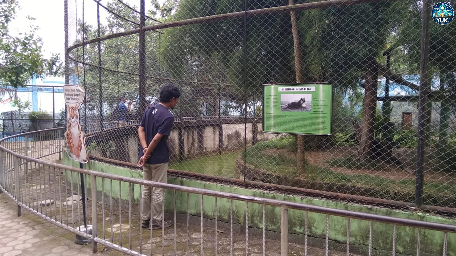 Serunya Lihat Hewan Langka di Taman Rimba Zoo