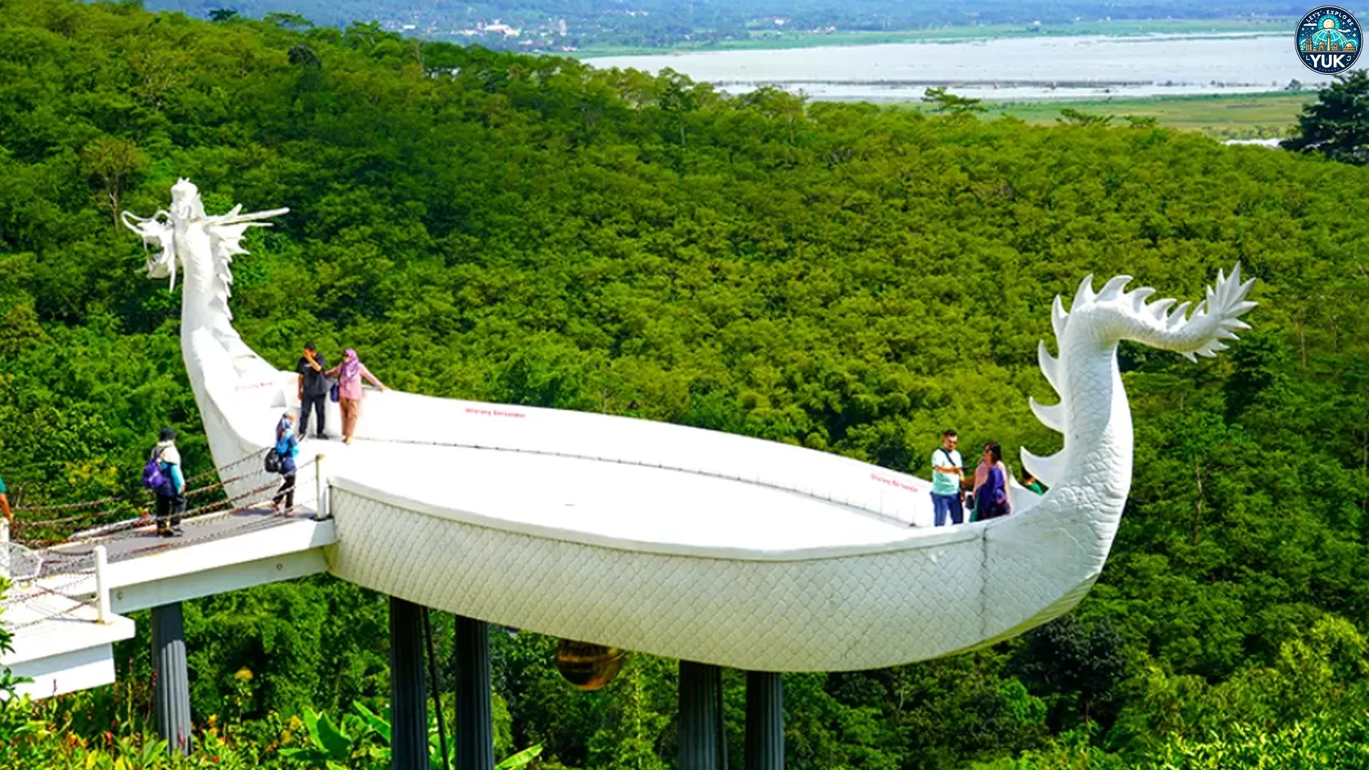 Spot Camping Ground di Kawasan Eling Bening Terbaik